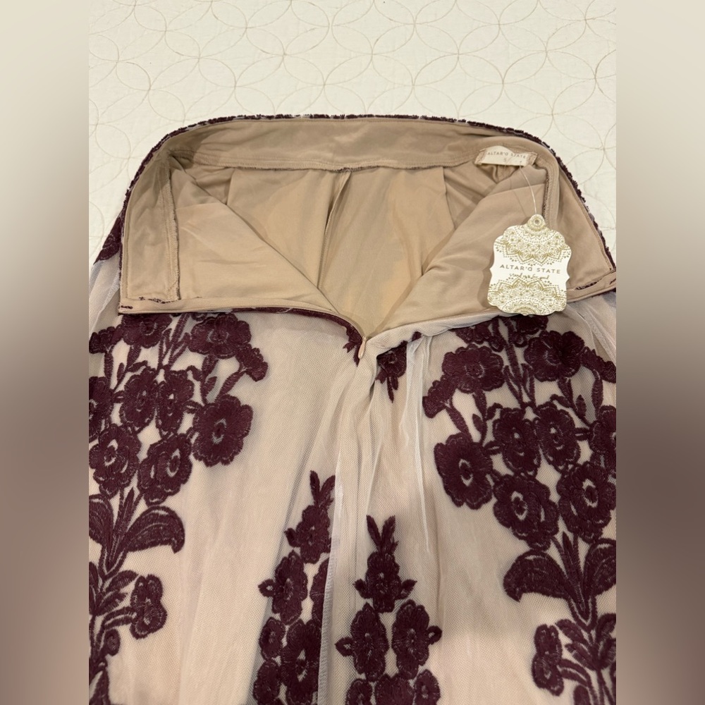 NWT Maude Floral Maxi Skirt Small #065 0925 (List for bottom only) - Picture 11 of 12
